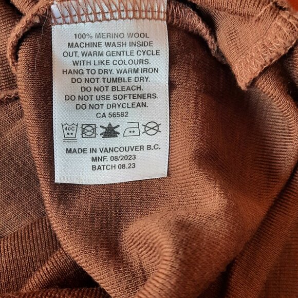 Simply Merino turtleneck size xlarge in nutmeg - Picture 11 of 12